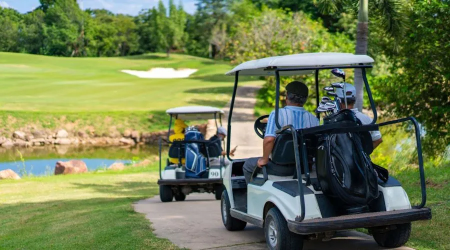 Basic Rules For Driving A Golf Cart On The Golf Course